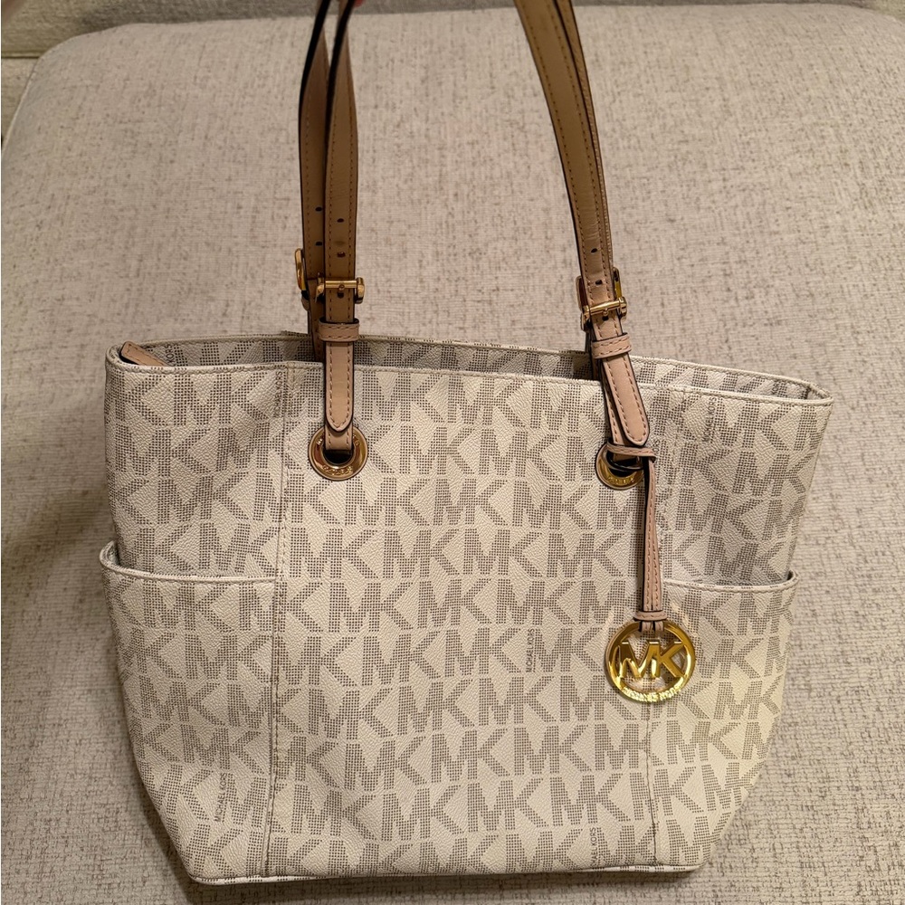 Michael Kors Cream Signature Tote - Picture 2 of 8